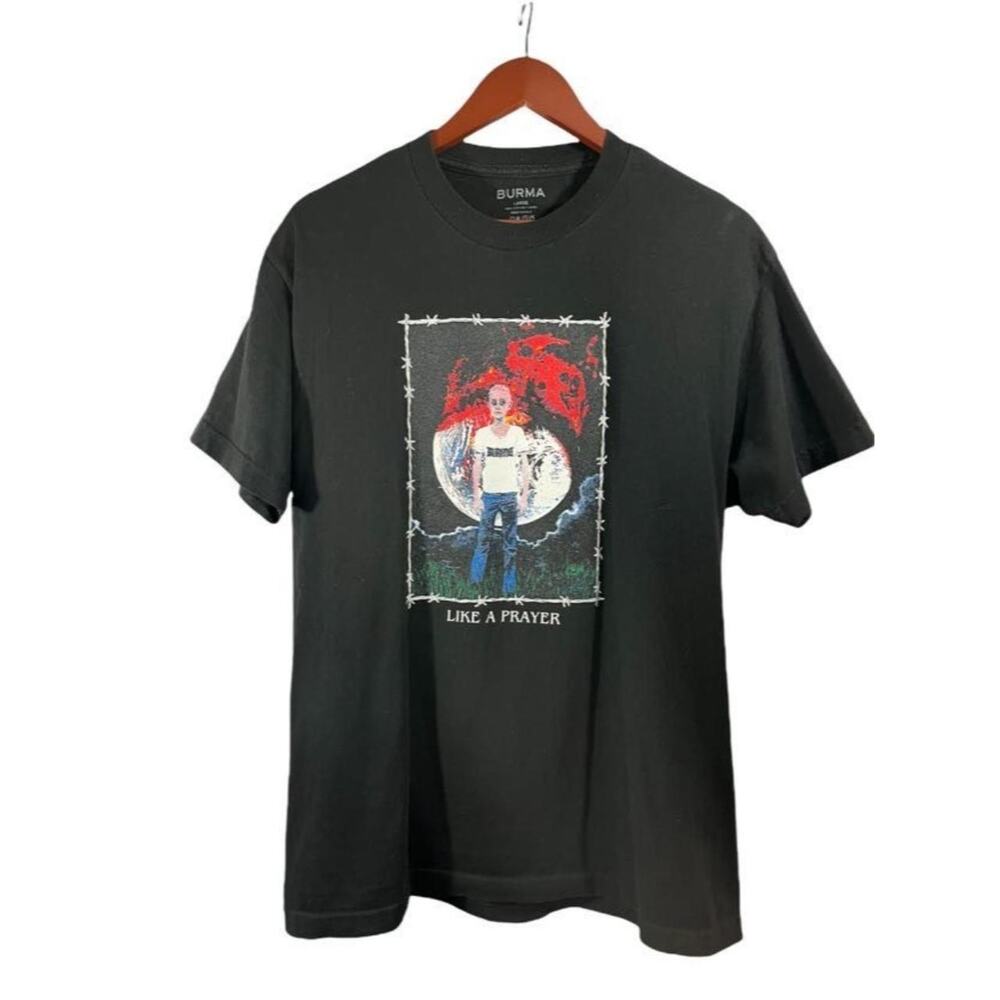 Size large color black condition